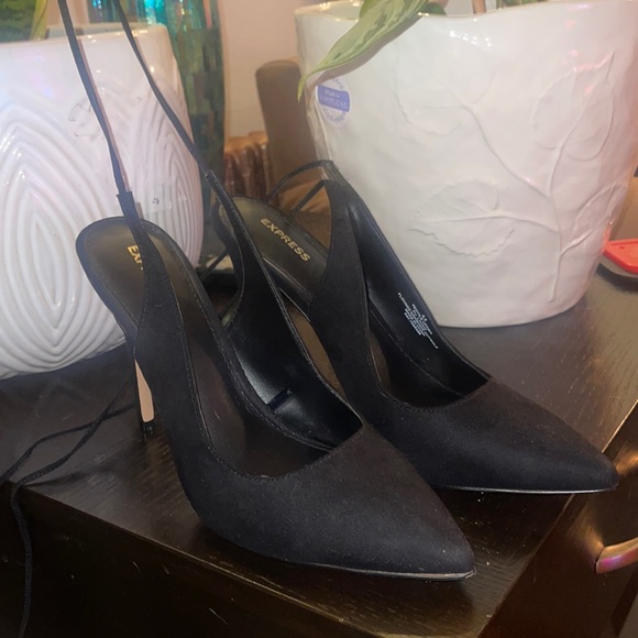 Express Shoes - Express lace-up pumps worn once